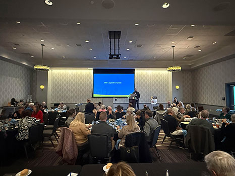 Shareholder Attorney Bennett Taylor Presents at WSCAI's Eastern Washington Conference